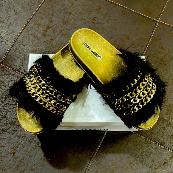 🌟 Cute Sandals 🌟 - Picture 3 of 7